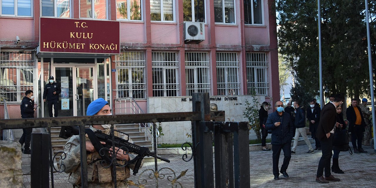 "Ben hayaletim beni sizin devletiniz bulamaz" dedi, adliyede yakayı ele verdi