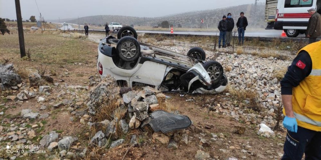 Konya'daki cenazeye katılmak için yola çıkan çifti feci kaza ayırdı