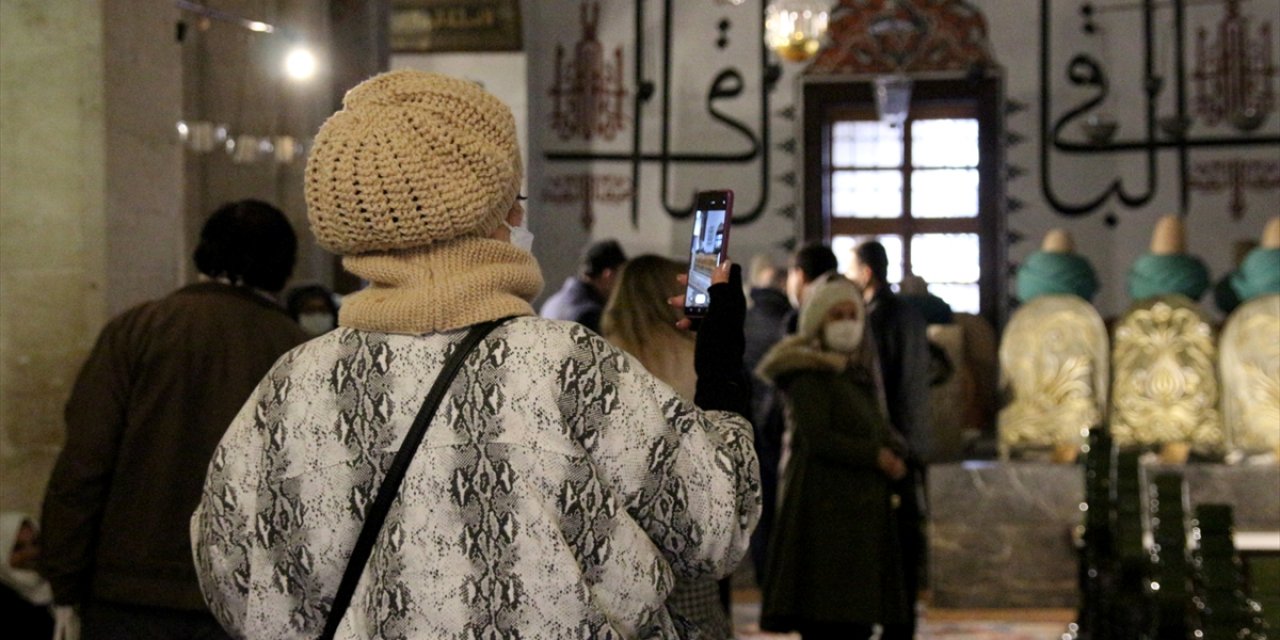 Dünyanın dört bir yanından gelerek Konya'da buluştular