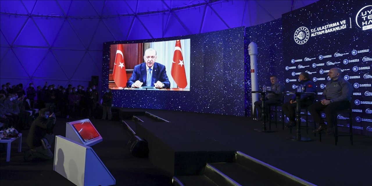 Cumhurbaşkanı Erdoğan'ın Türksat 5B mesajı