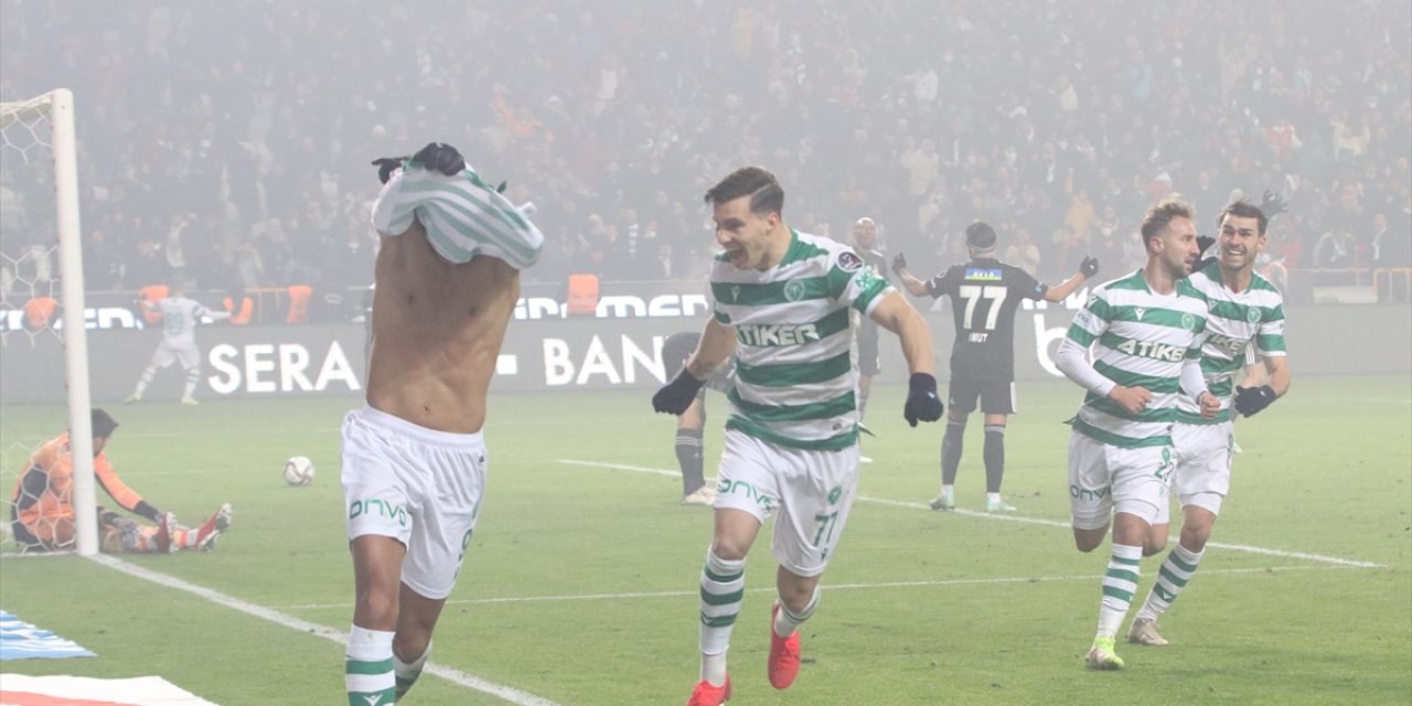 Süper Lig'deki zirve yarışında haftanın kazananı Konyaspor