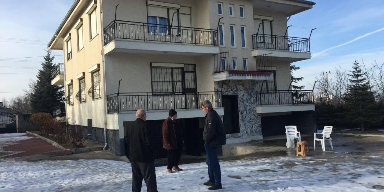 Konya’daki evinin kapısını açan gurbetçi şok manzarayla karşılaştı