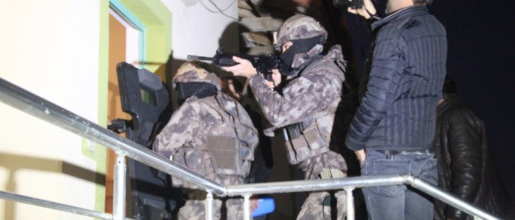 Konya'da 350 polisle operasyon