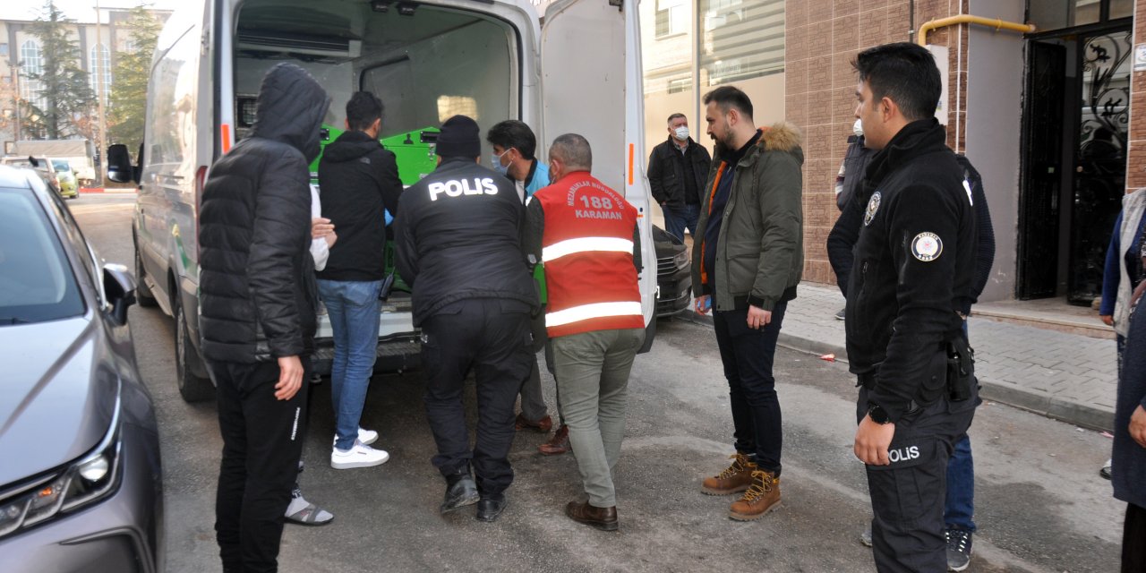 İstifa edip memleketine dönen eski polis evinin bahçesinde ölü bulundu