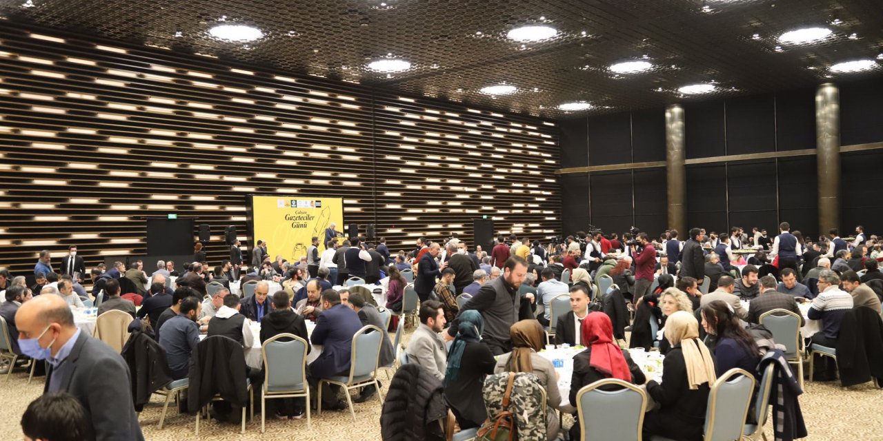 Büyükşehir Belediyesi Konya’da görev yapan gazetecileri buluşturdu