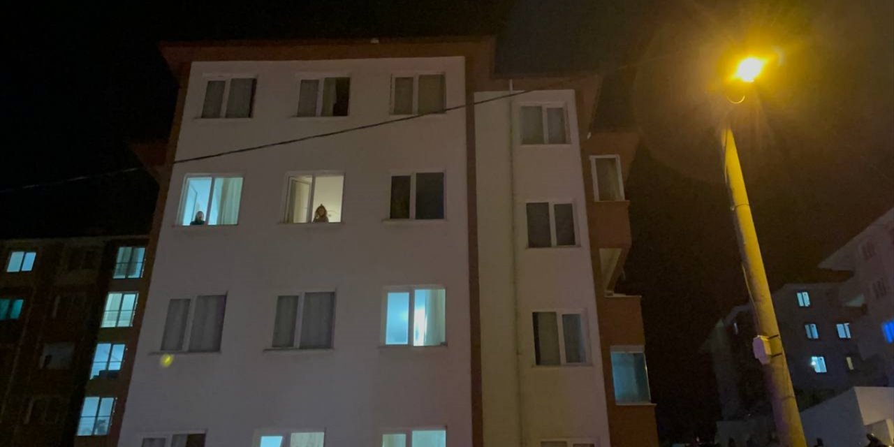 Tartışma sonrası 4'üncü kattan düşen genç kadın öldü