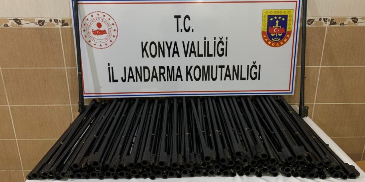 Konya’dan kargoyla Hakkari'ye gönderiliyordu, jandarma geçit vermedi