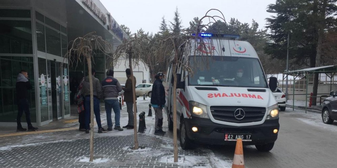 Konya’da tinerle sobayı tutuşturmak isteyen genç alevler arasında kaldı