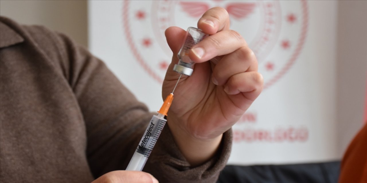 Bakan Koca, aşı yaptırmayan yetişkinlerin oranını açıkladı