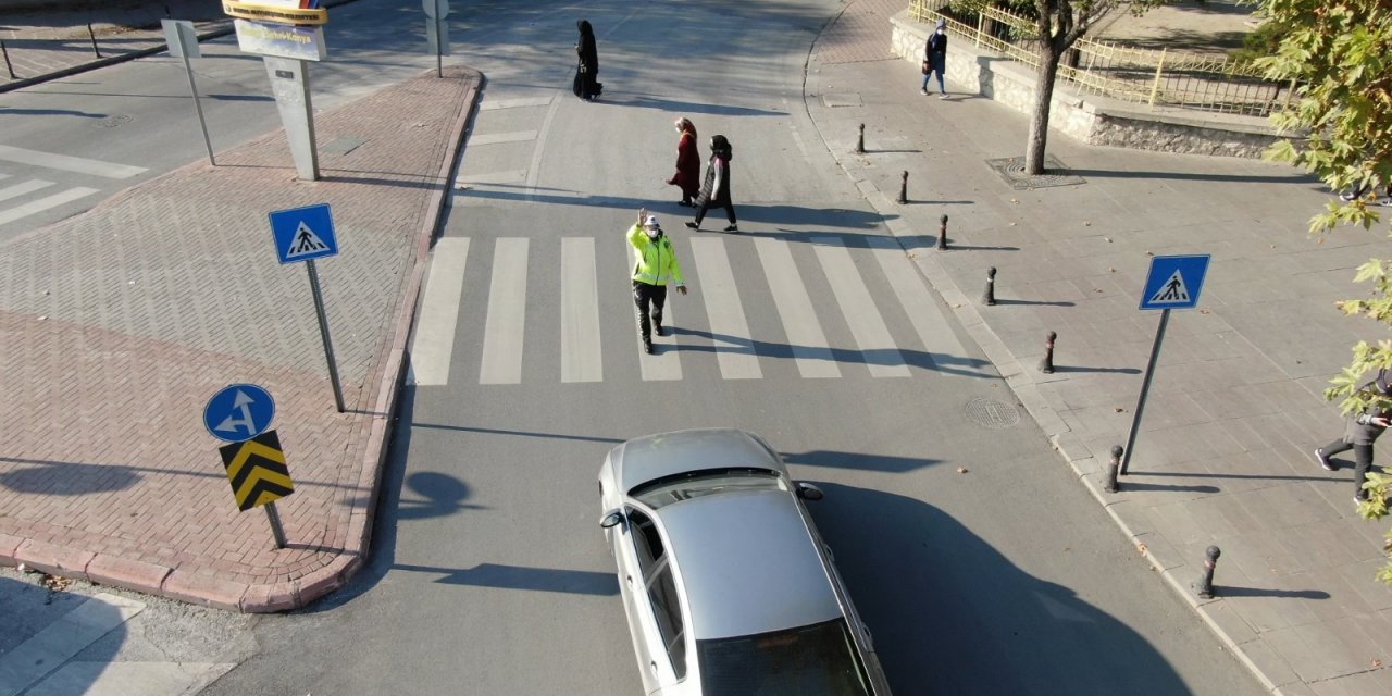 Konya Emniyetinden yaya öncelikli denetim