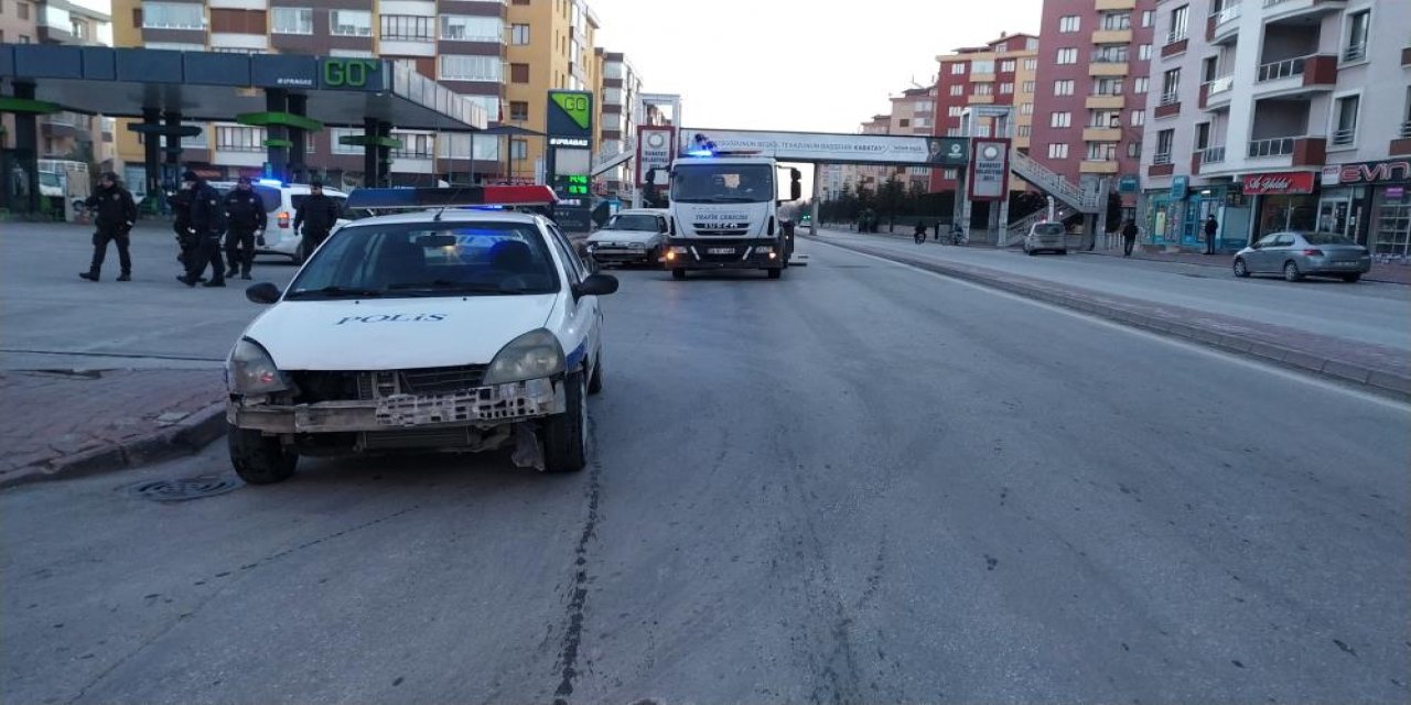 Konya’da nefes kesen kovalamaca! Polis aracına çarpınca yakalandılar