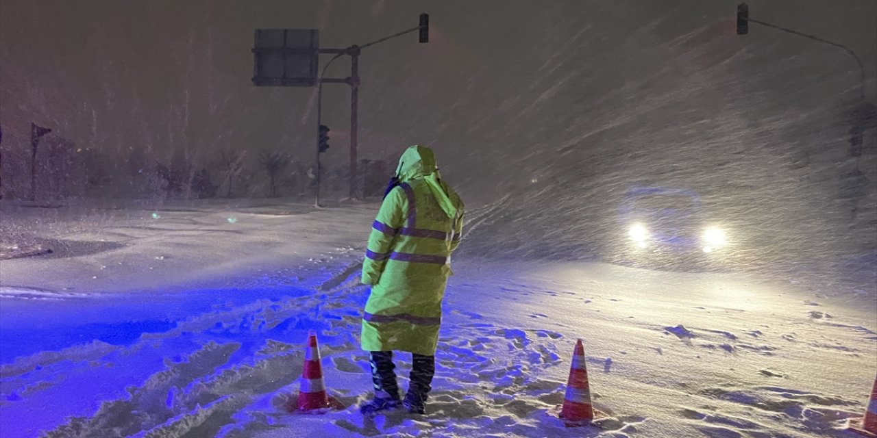 Dikkat! Konya'ya yeniden 'yoğun kar yağışı' uyarısı