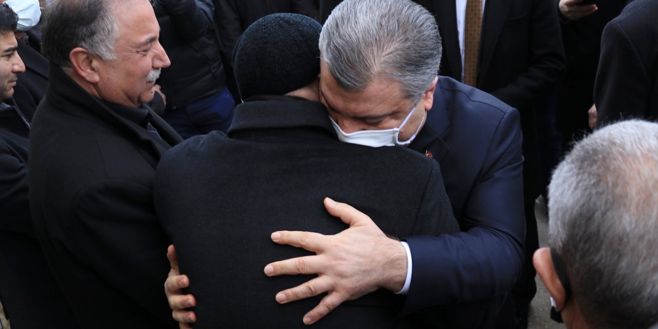 Bakan Koca: Memleketim Konya'da toprağa verdik
