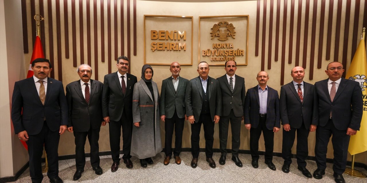 Dışişleri Bakanı Çavuşoğlu Konya'da ziyaretlerde bulundu