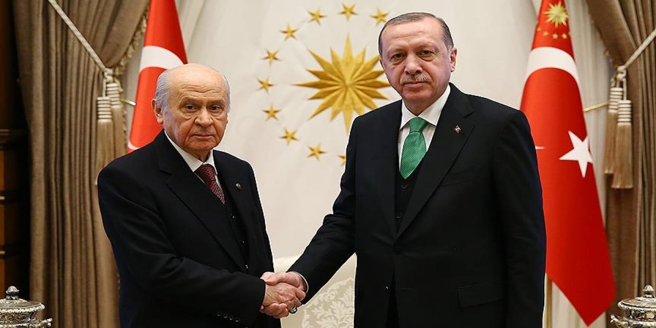 Bahçeli'den Cumhurbaşkanı Erdoğan'a 'geçmiş olsun' telefonu