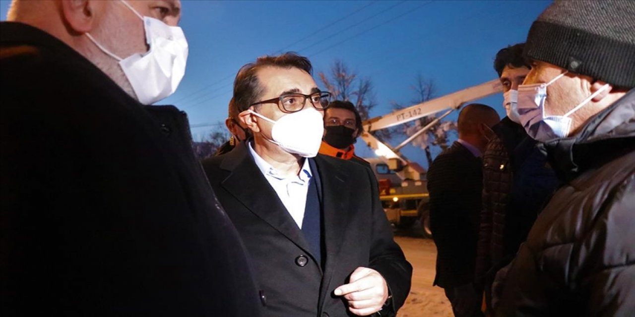 Konya'dan da teknik ekip gitti! Isparta'da enerjisiz şebeke kalmadı