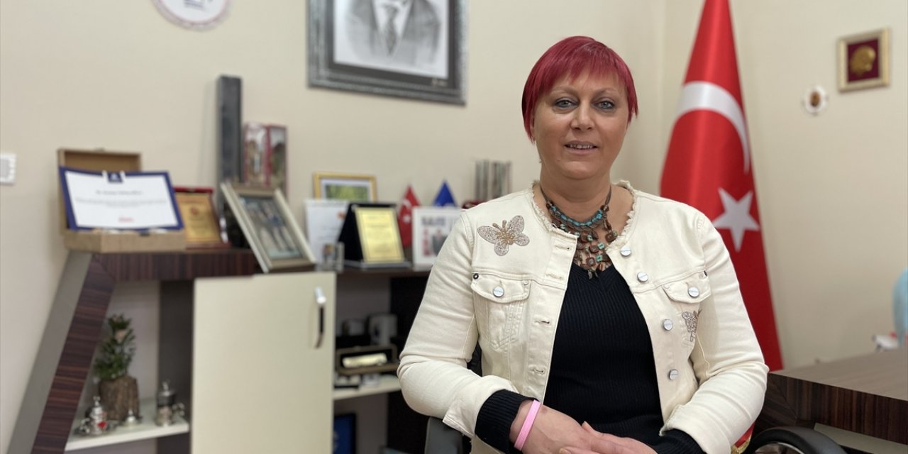 3 il ve 758 ilçeden daha büyük mahalleyi kadın muhtar yönetiyor