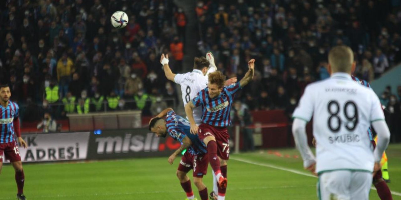 Konyaspor haftanın maçında Trabzon'a mağlup oldu