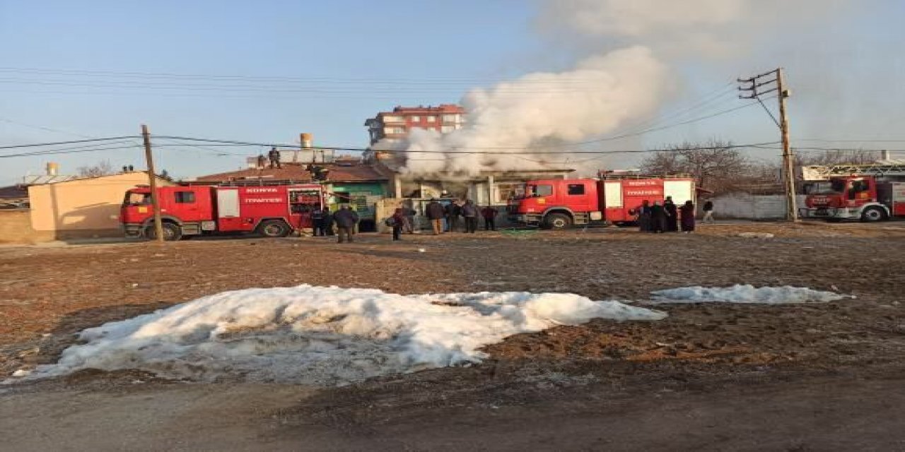 Konya’da müstakil ev yandı