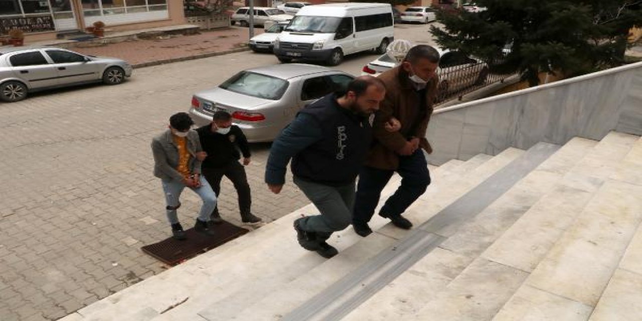 İYİ Parti İlçe Başkanı parkta öldürüldü, 2 kişi tutuklandı