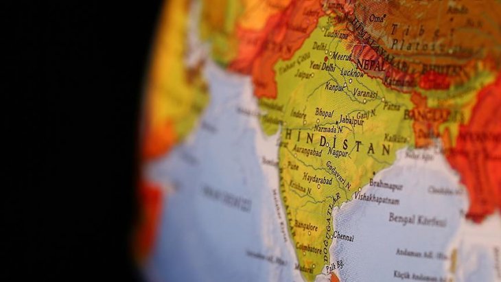 Hindistan'da trafik kazası: 14 ölü, 18 yaralı