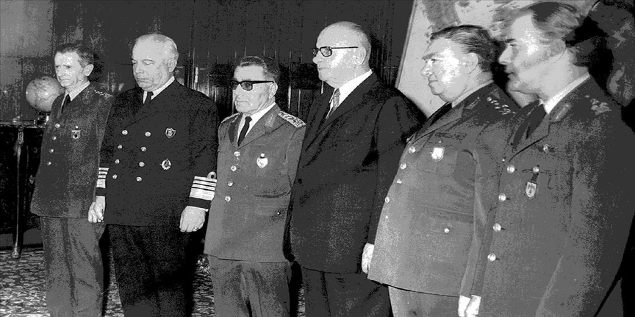 Demokrasiye vurulan ikinci darbe: 12 Mart Muhtırası