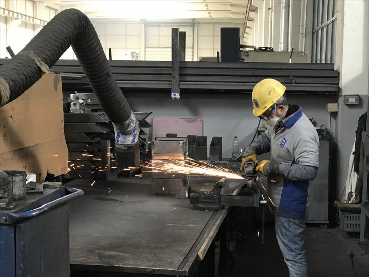 Konya'da, dünyaca ünlü otomobil markalarına makine üretiyor