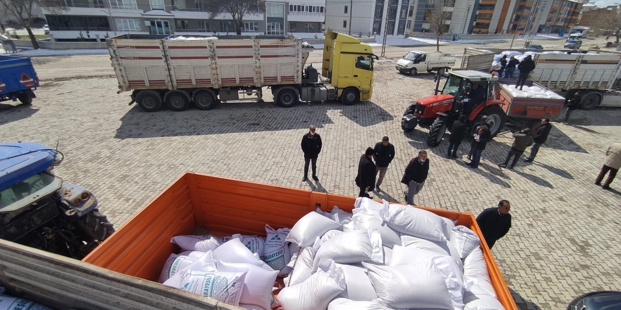 Konya'da çiftçilere 111 ton sertifikalı yeşil mercimek tohumu dağıtıldı