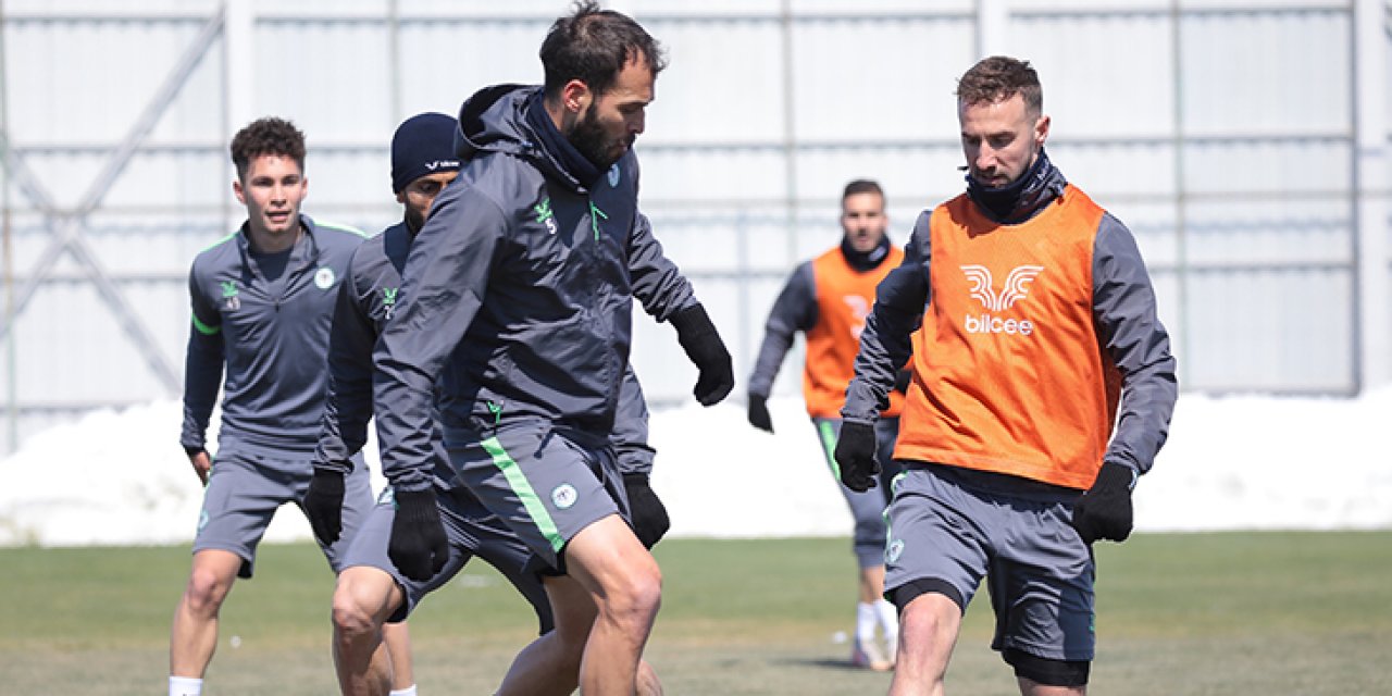 Konyaspor’da izin sona erdi