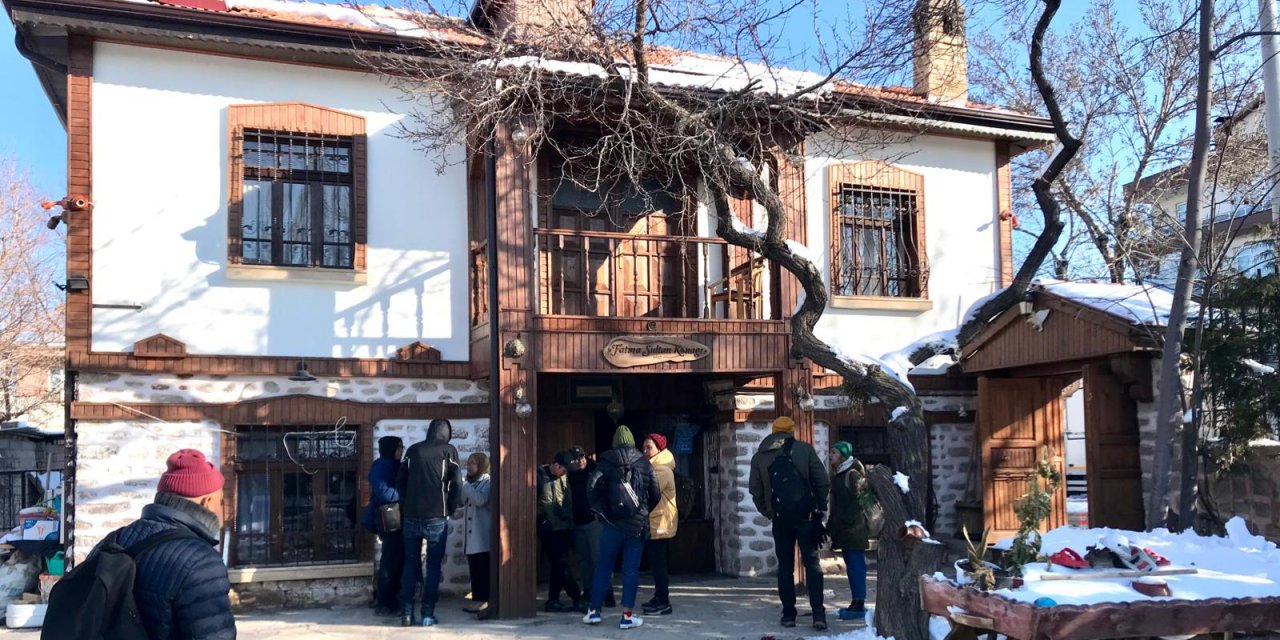 Konya’daki tarihi konakta film çekimleri sürüyor