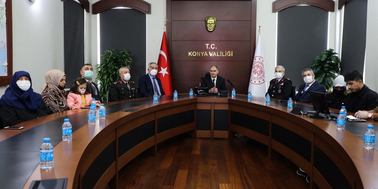 Konya’da şehit ailesi ve gazi polise “Devlet Övünç Madalyası ve Beratı”