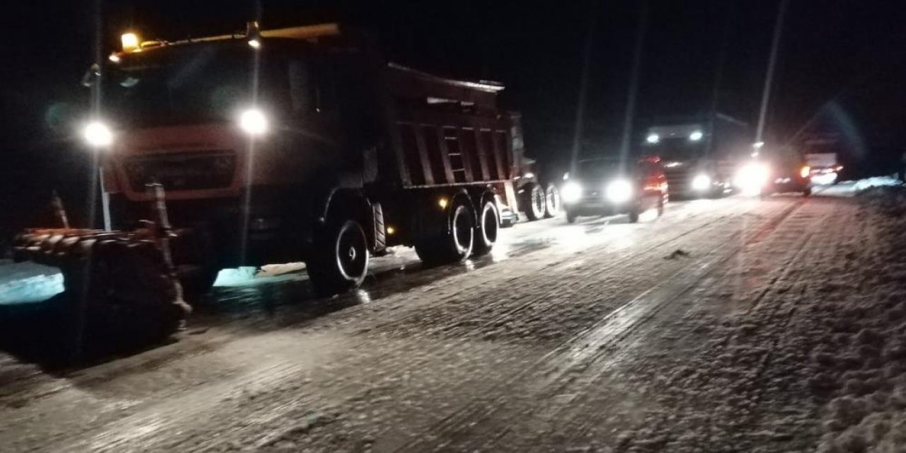 Kar ve tipi nedeniyle kapatılan Konya - Antalya yolu yeniden açıldı