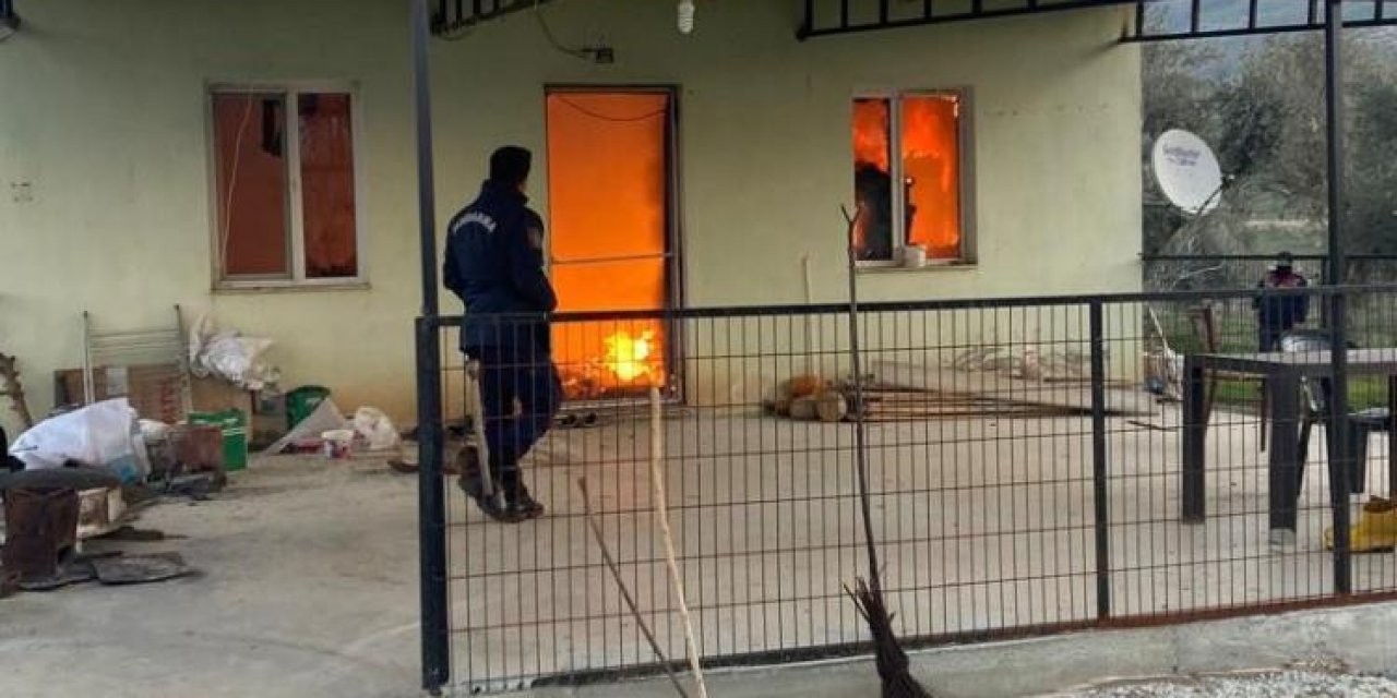 Feci ölüm! Alevlerin arasında kalarak can verdi