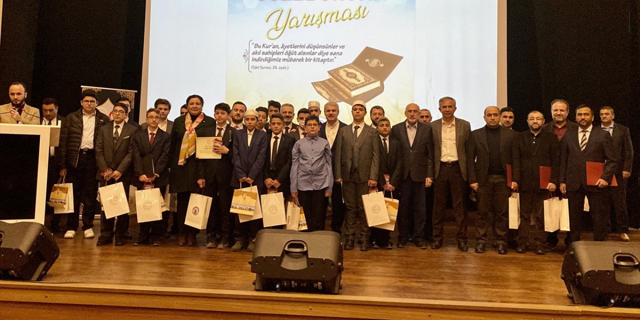 Konyalı Kur'an bülbülleri bölge finalinden birincilikle dönüyor