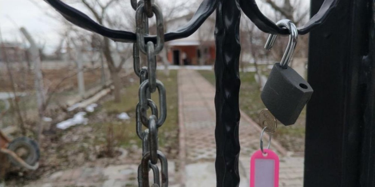 Konya’da bir yazlıktan dededen ve babadan kalma 700 bin liralık koleksiyon çalındı