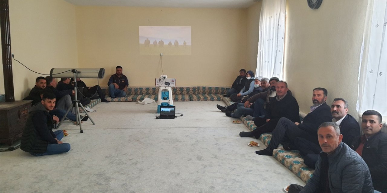 Karapınar'da çiftçilere eğitim verildi