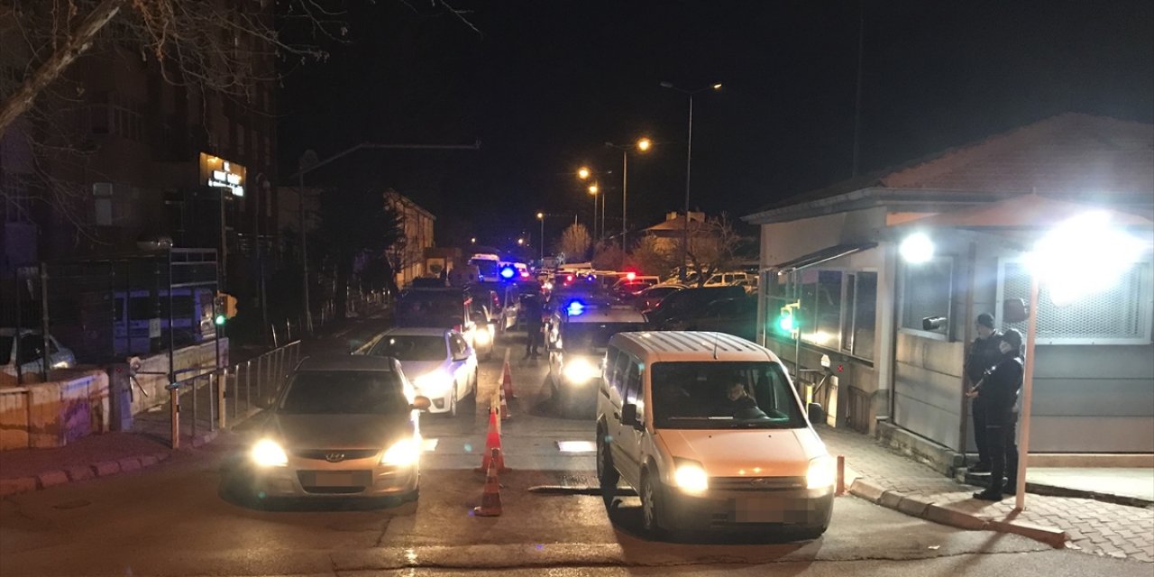 4 ilde silahlı suç örgütüne operasyon: 35 gözaltı!