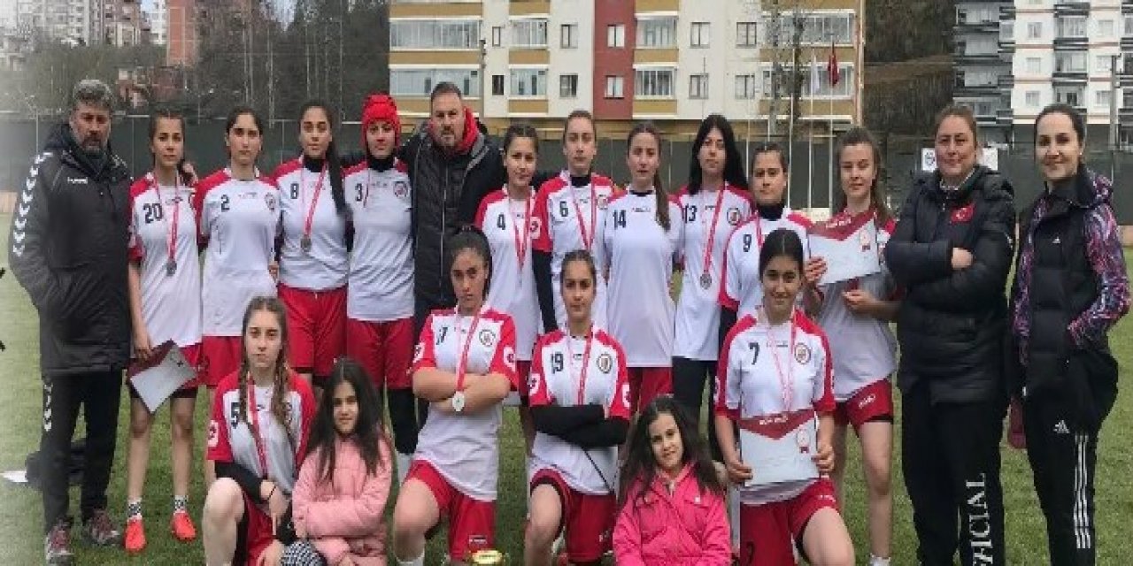 Konya Spor Lisesi 2. oldu