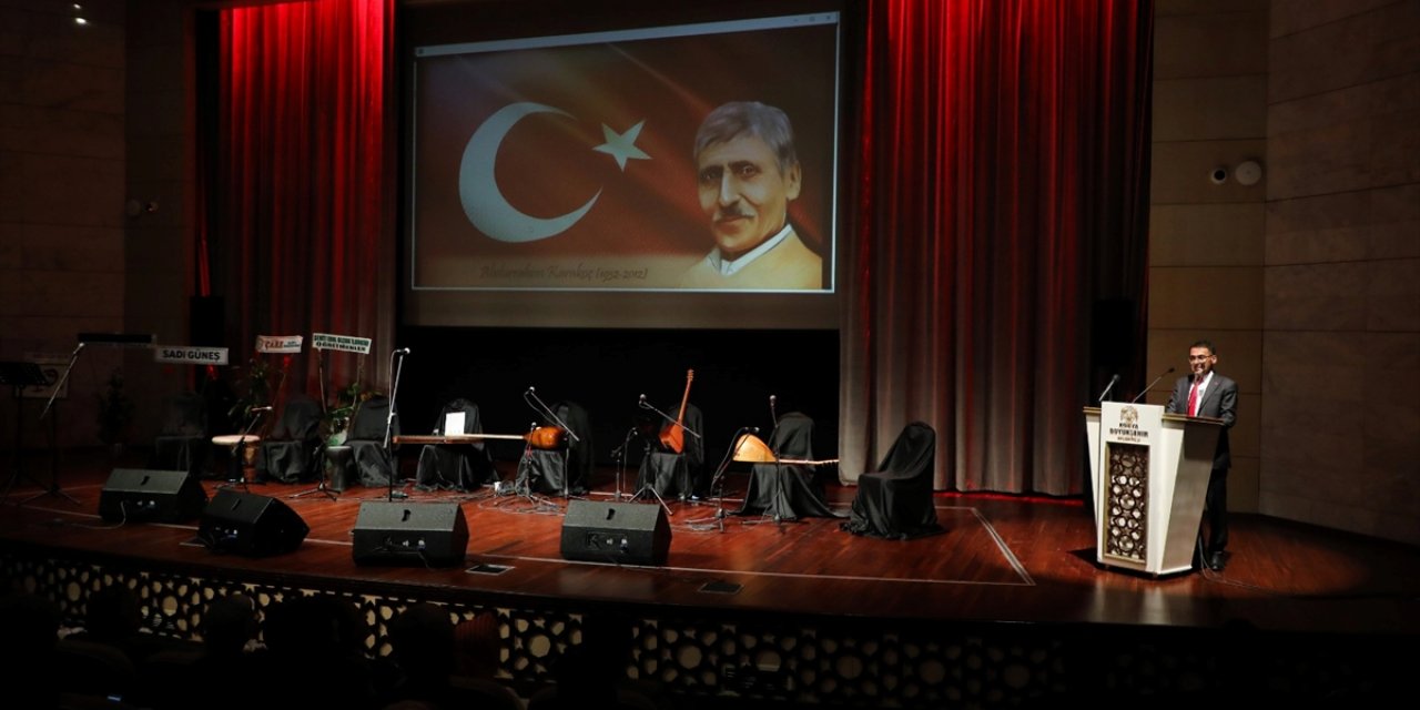Şair Abdurrahim Karakoç Konya'da anıldı