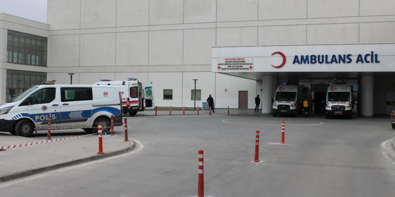 Pilavdan zehirlenen 250 öğrenci hastaneye kaldırıldı