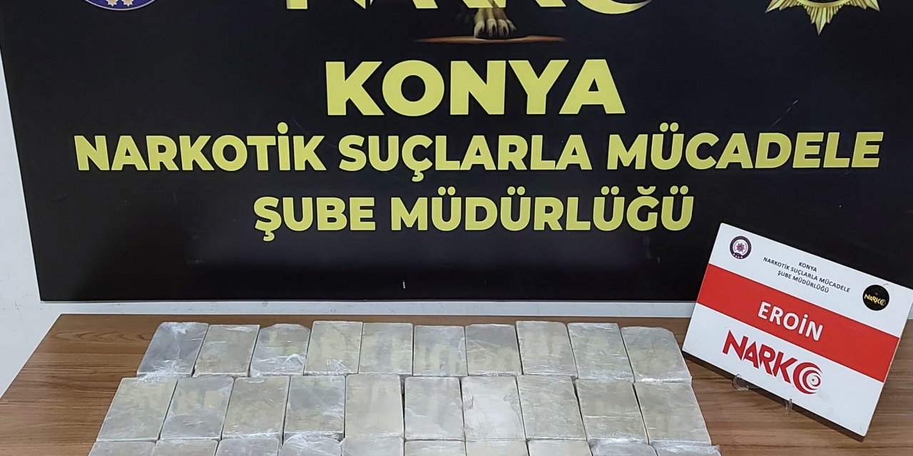 Konya’da piyasaya sürülmeye hazırlanan 15 kilogram eroin ele geçirirdi