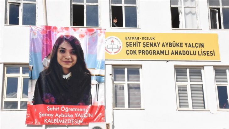 Eğitimini Konya'da tamamlayan şehit öğretmenin görev yaptığı okulda 24 Kasım hüznü
