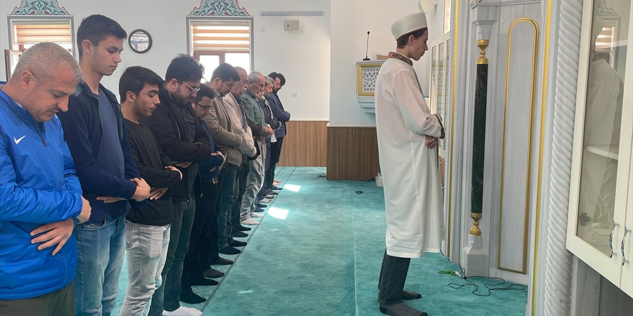 Konya’da Filistinli imam hatip lisesi öğrencisinin Ramazan mesaisi