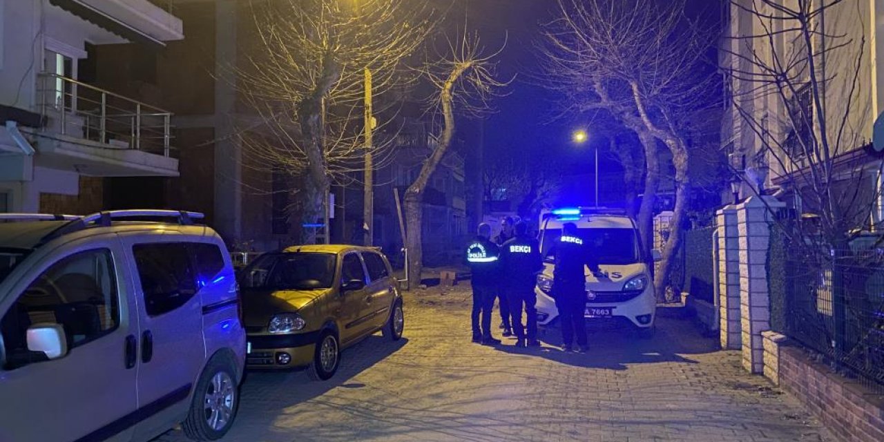 Tartıştığı eşini göğsünden bıçakladı!