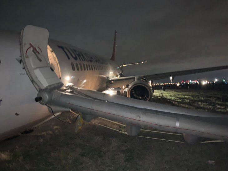 THY'nin uçağı Odessa Havalimanı'nda pist dışına çıktı