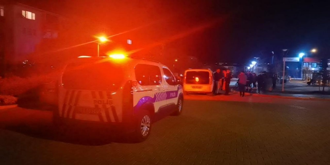 13 yaşındaki çocuk parkta bıçaklandı