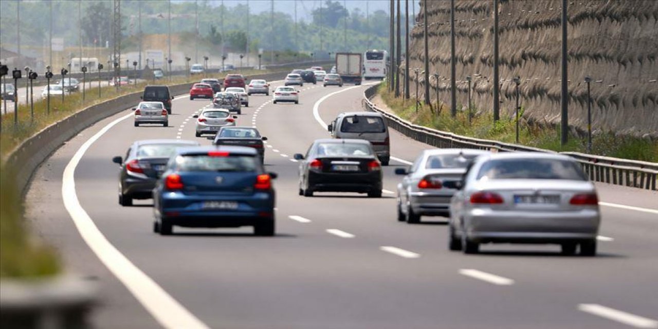 Trafik sigortası yönetmeliği Resmi Gazete'de! Haziran'dan itibaren yüzde 25 artacak