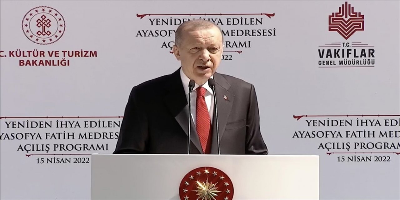 Cumhurbaşkanı Erdoğan, Ayasofya Fatih Medresesini açtı