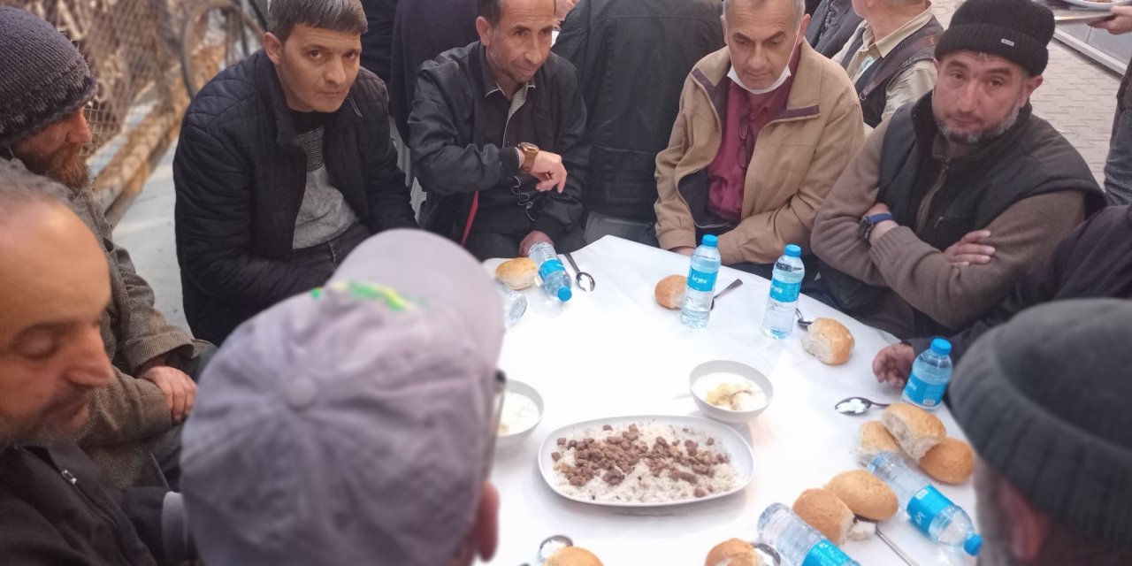 Konya'nın gülleri, "Gül iftarı" ile sevindirildi