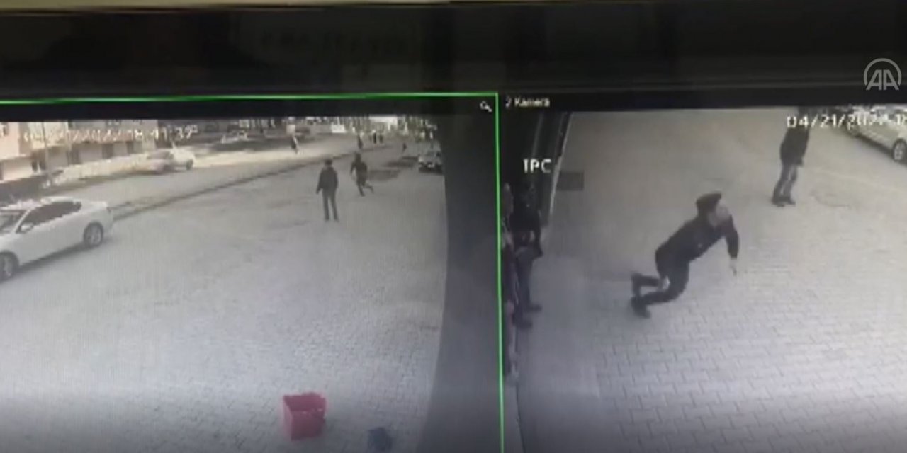 6. kattan düşen çocuğu kurtardı! O an kamerada